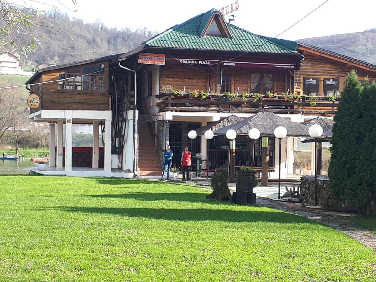 Hotel Gradska Plaza Ada Novi Grad Exteriér fotografie